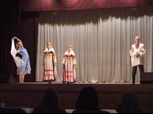 выступление трио "Еще не вечер..."